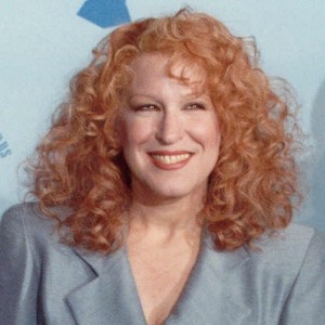 Bette Midler | biog.com