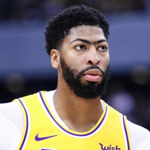 Anthony Davis | biog.com