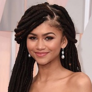 Zendaya | biog.com