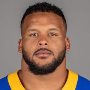 Aaron Donald | biog.com