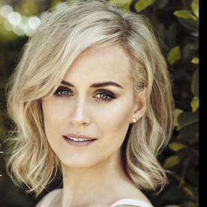 Taylor Schilling | biog.com