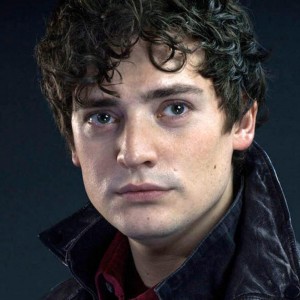 Aneurin Barnard | biog.com