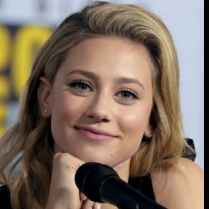 Lili Reinhart | biog.com