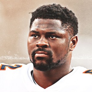 Khalil Mack | biog.com