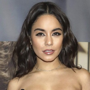 Vanessa Hudgens | biog.com