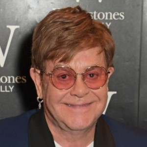 Elton John | biog.com
