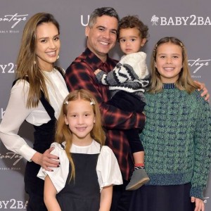 Cash Warren | biog.com