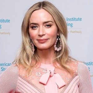 Emily Blunt | biog.com
